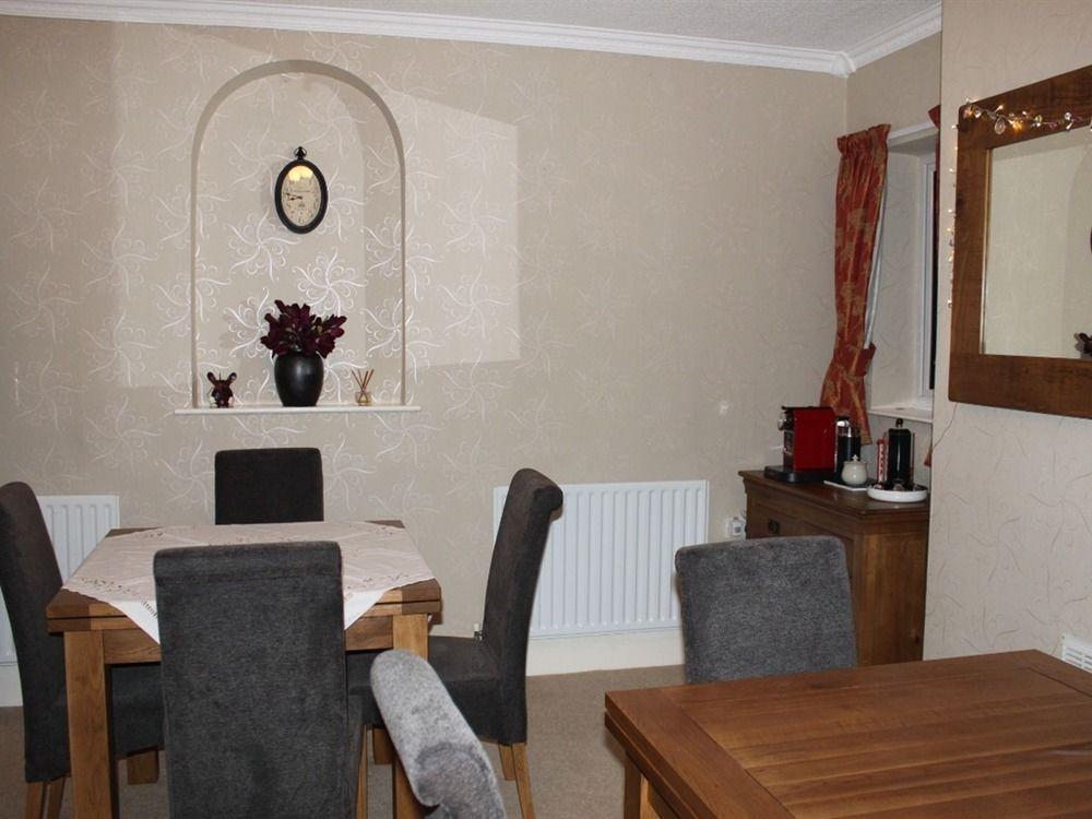 Bed and Breakfast Barton House Матлок Экстерьер фото