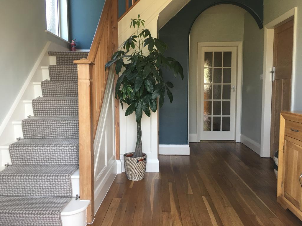 Bed and Breakfast Barton House Матлок Экстерьер фото