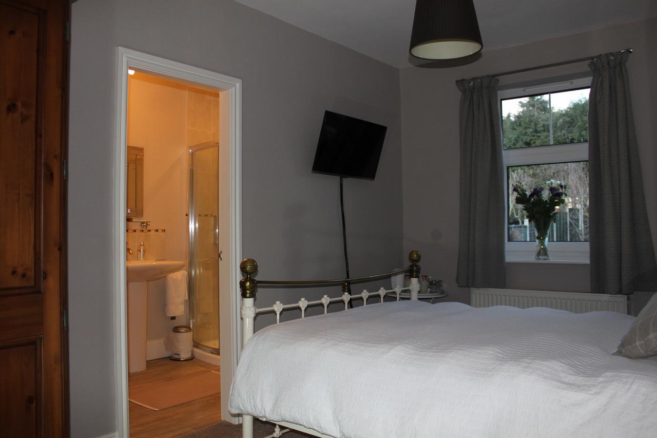 Bed and Breakfast Barton House Матлок Экстерьер фото