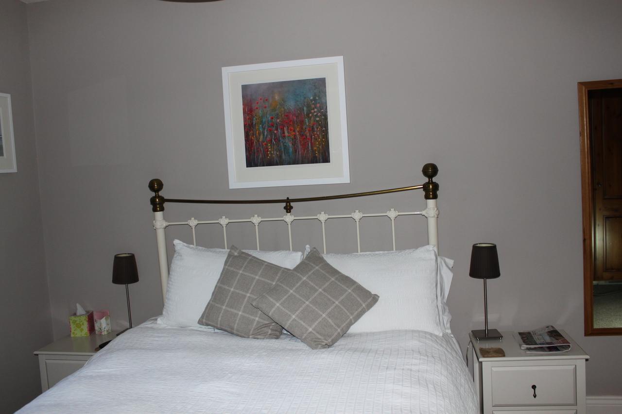 Bed and Breakfast Barton House Матлок Экстерьер фото